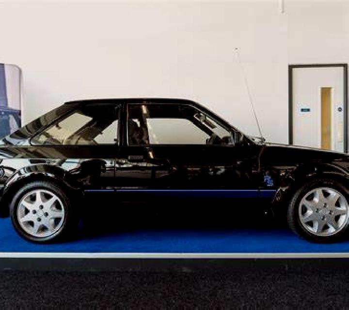 Luna 2 Sant Julia de Ramis escort