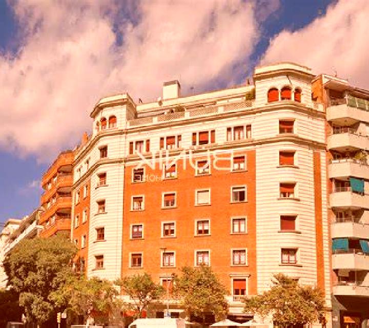 Luna 2 Tossa de Mar escort