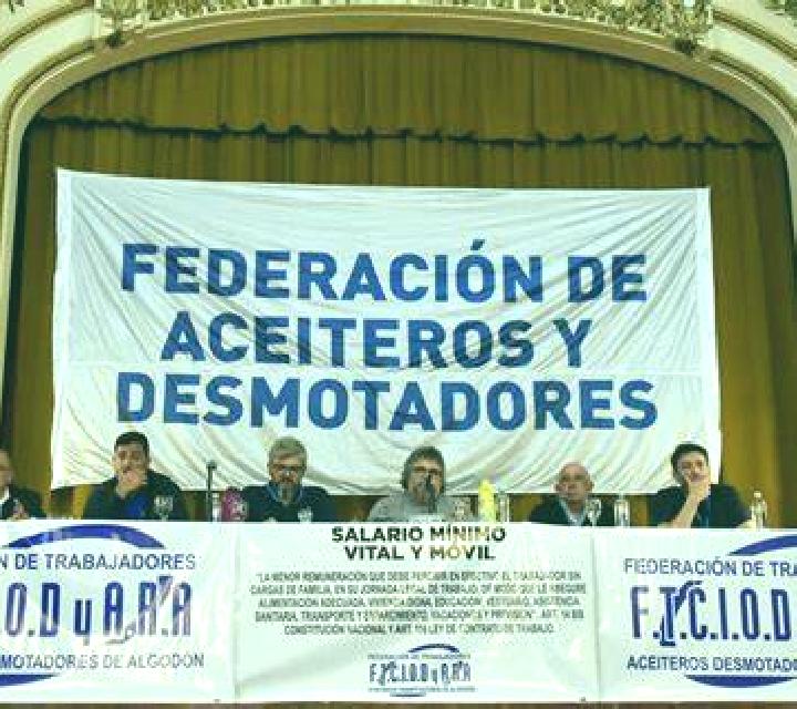 Luna 3 Somosierra escort