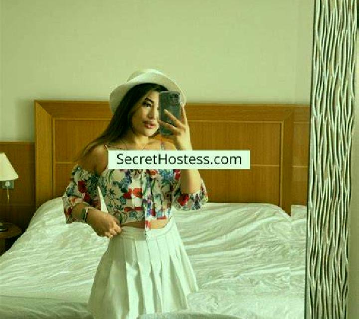 María 2 Dos Aguas escort