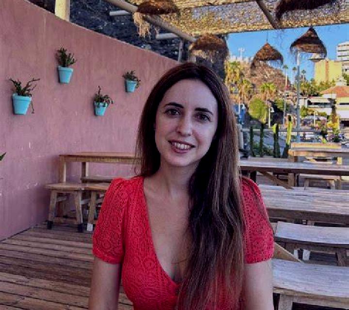María 2 Los Yebenes escort