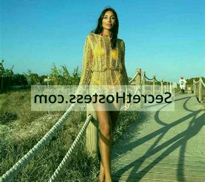 María 3 La Mata escort