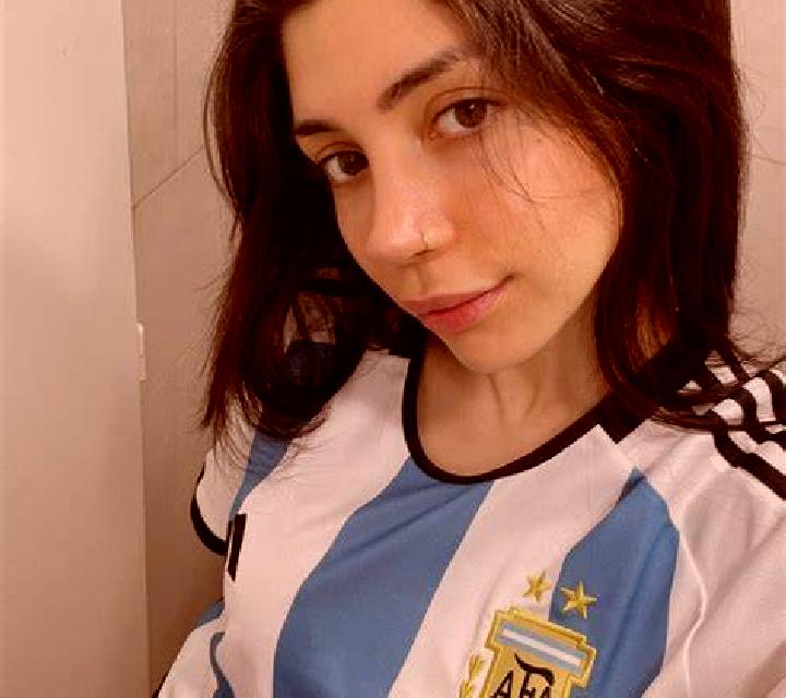 Mariana Dios le Guarde escort
