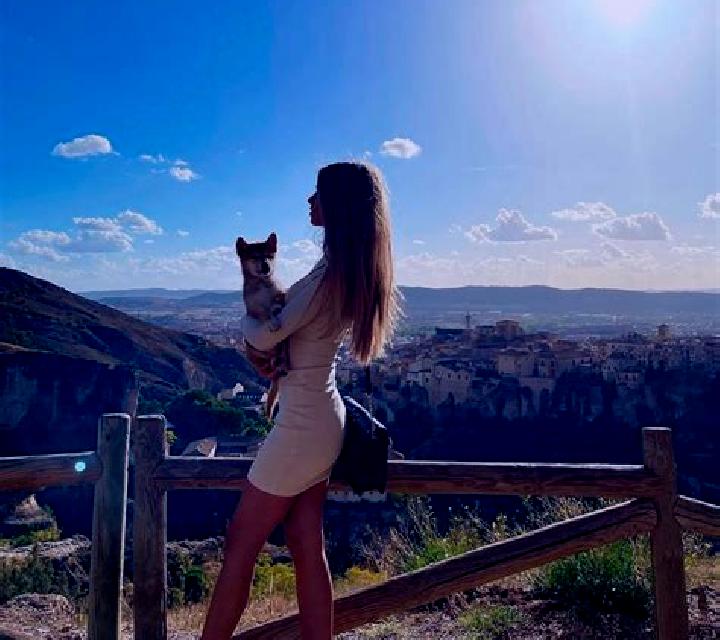 Mariana Mozoncillo escort