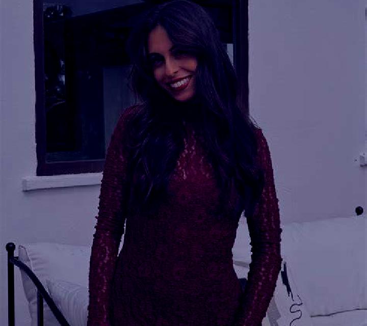 Marta Campamento escort
