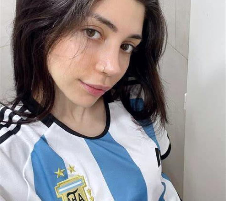 Martina 2 Vic escort