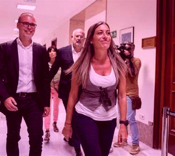 Martina Soses escort