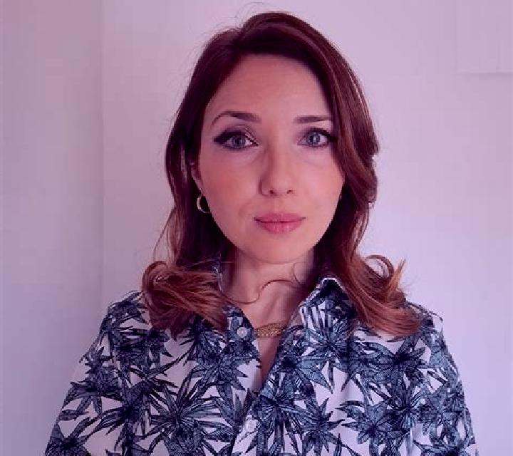Miriam 3 Mantiel escort