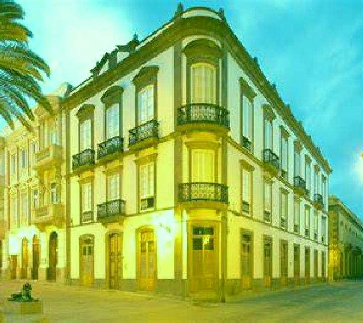 Natalia Los Corrales de Buelna escort
