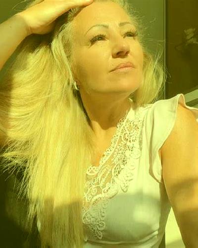 Ángela 2 Cervo escort