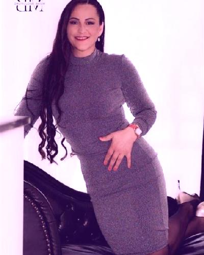Ángela 2 Cuevas de San Clemente escort