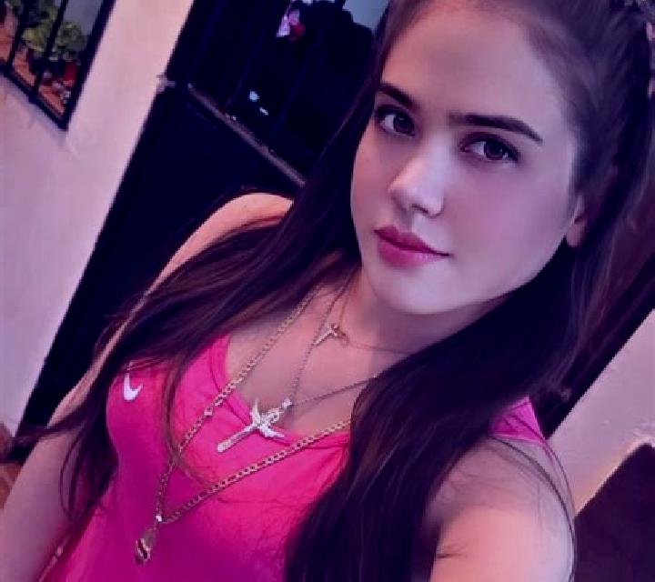 Ángela Herce escort