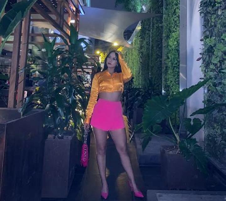 Ángela Rois escort
