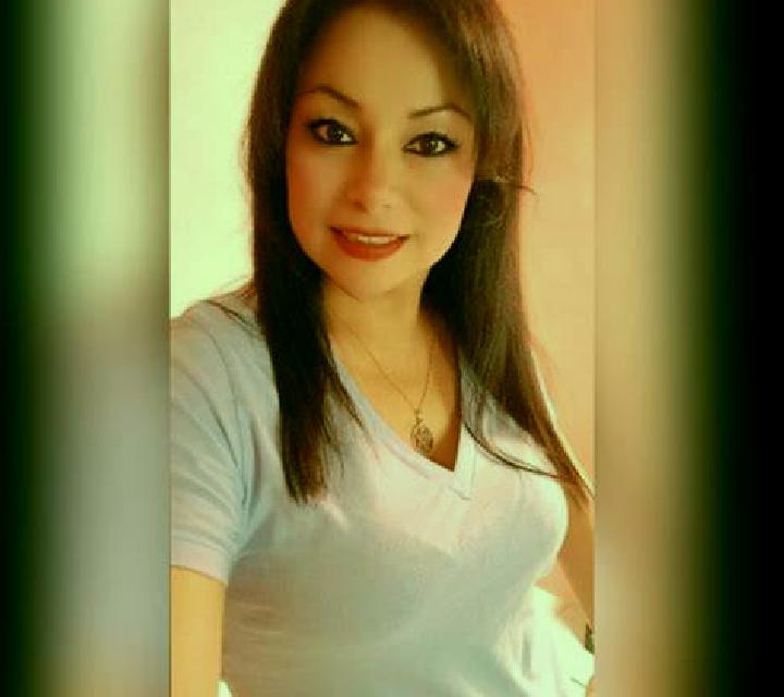 Noa Mores escort