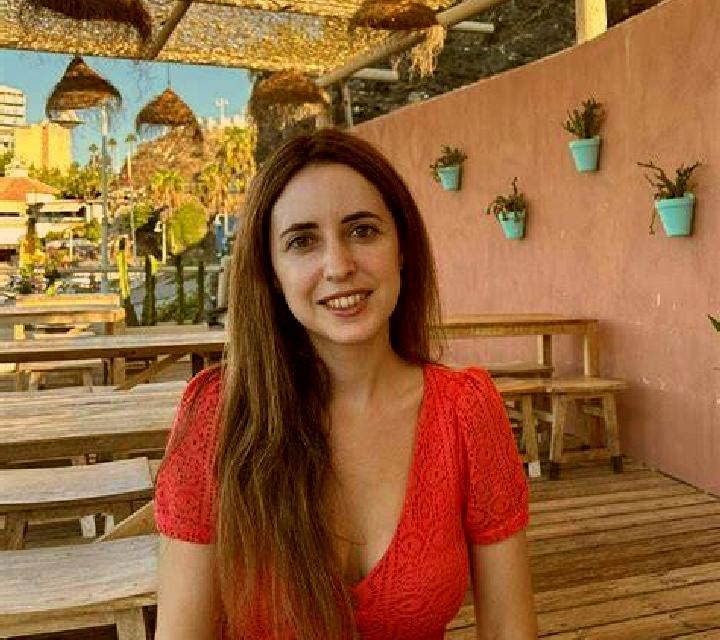 Noelia Yanguas escort