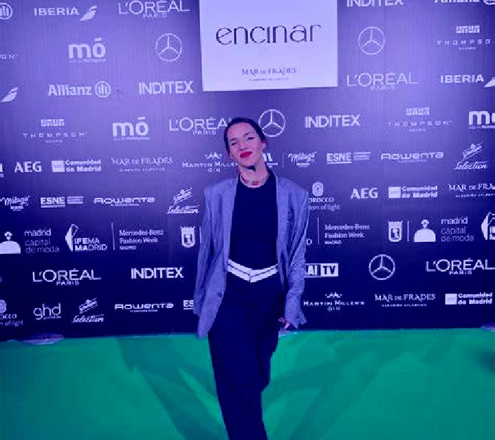 Nora 3 Beas escort