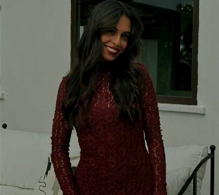Nora Barbate escort