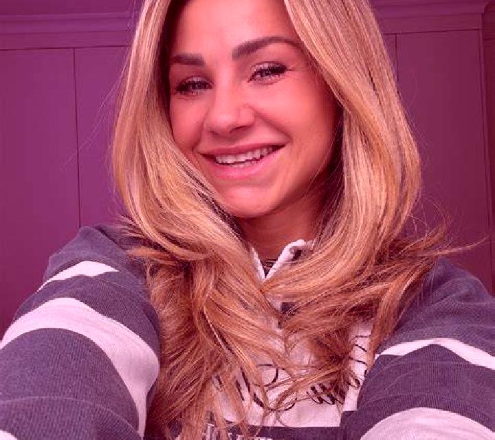 Nora Castromonte escort
