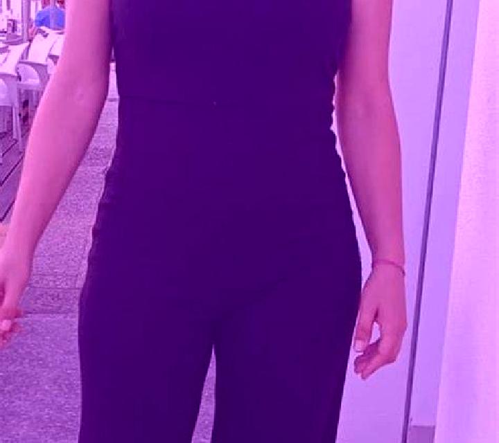 Olivia Ucles escort