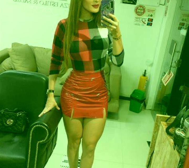 Olivia Villalcampo escort