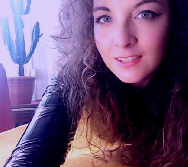 Paloma 2 Horta escort