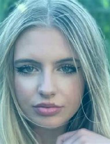 Paloma Elizondo escort