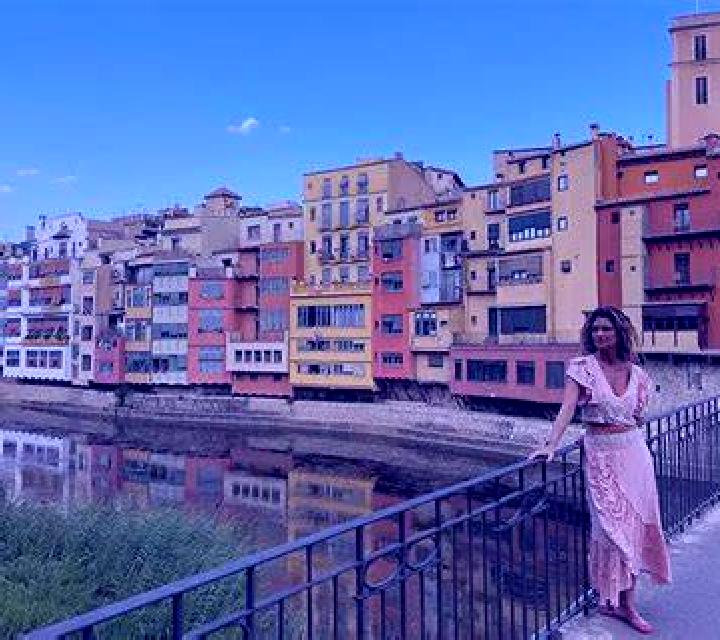 Paula Villares del Saz escort