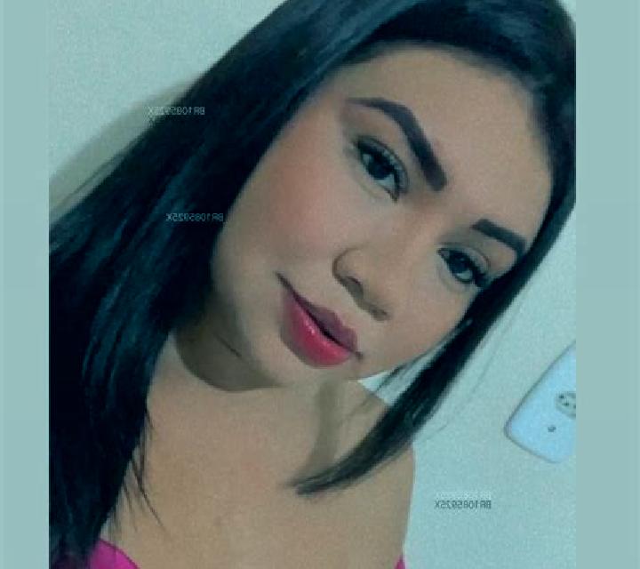Regina 3 Areny de Noguera / Aren escort