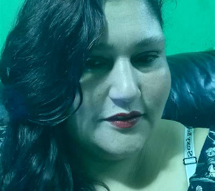 Renata 2 Artenara escort