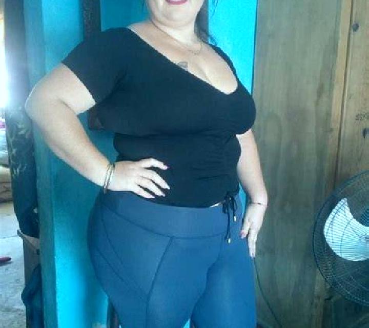 Renata 3 Albeta escort