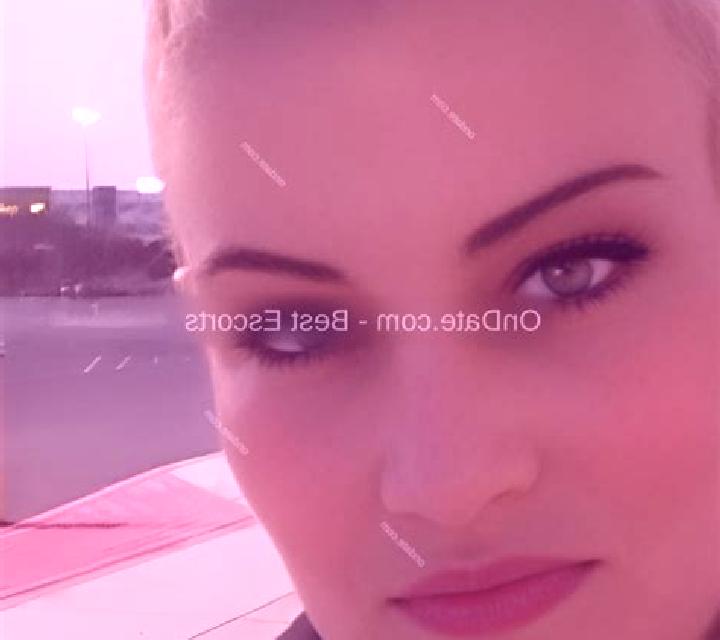 Renata Pinilla de Jadraque escort