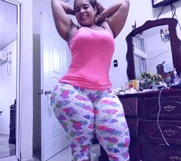 Rosa 2 Manchones escort