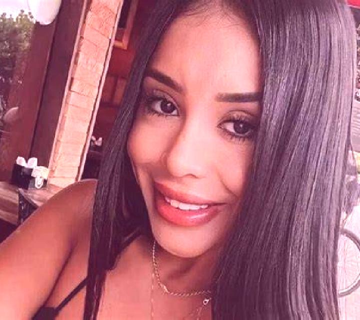 Rosa 3 Binefar escort