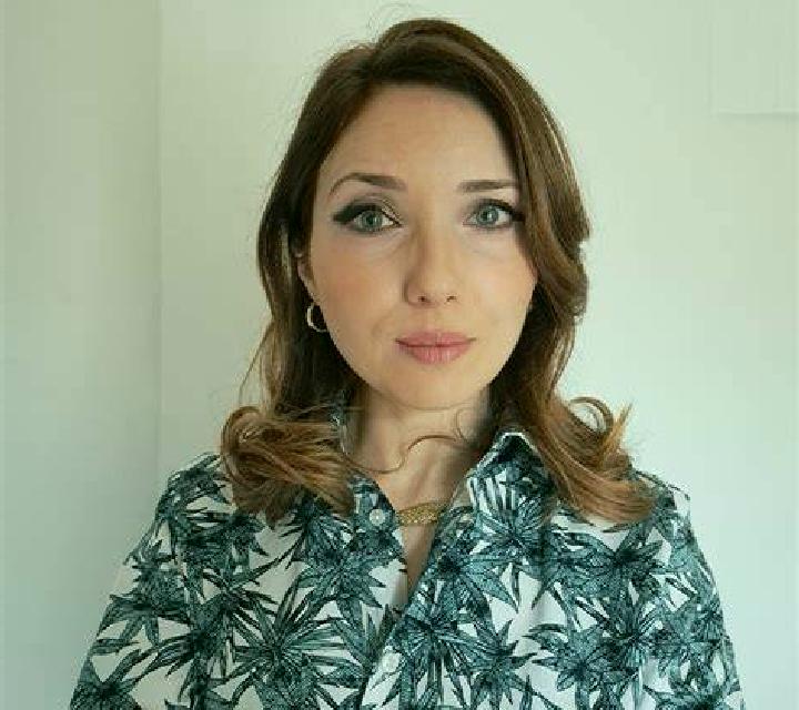 Salma Zalla escort