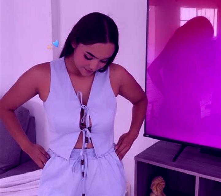 Sara 2 Dos Hermanas escort