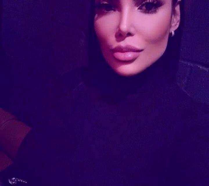 Sara 3 Covarrubias escort