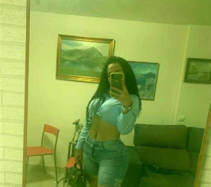 Sofía 3 Balsa de Ves escort