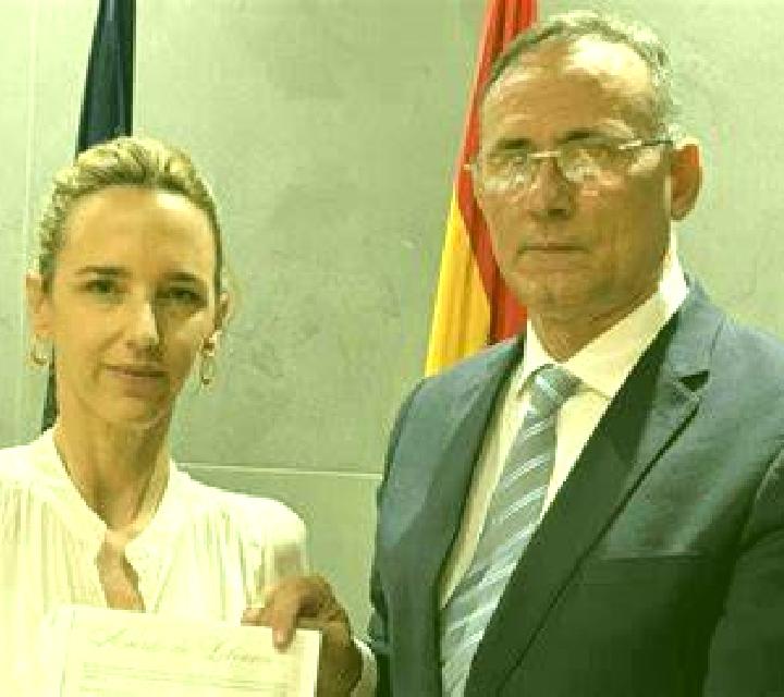 Sofía 3 Ujue escort