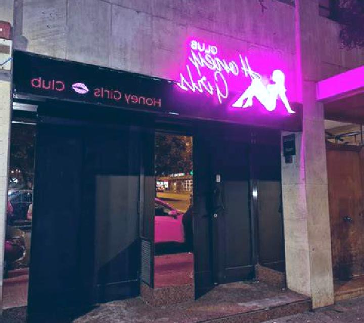 Sofía Abezames escort