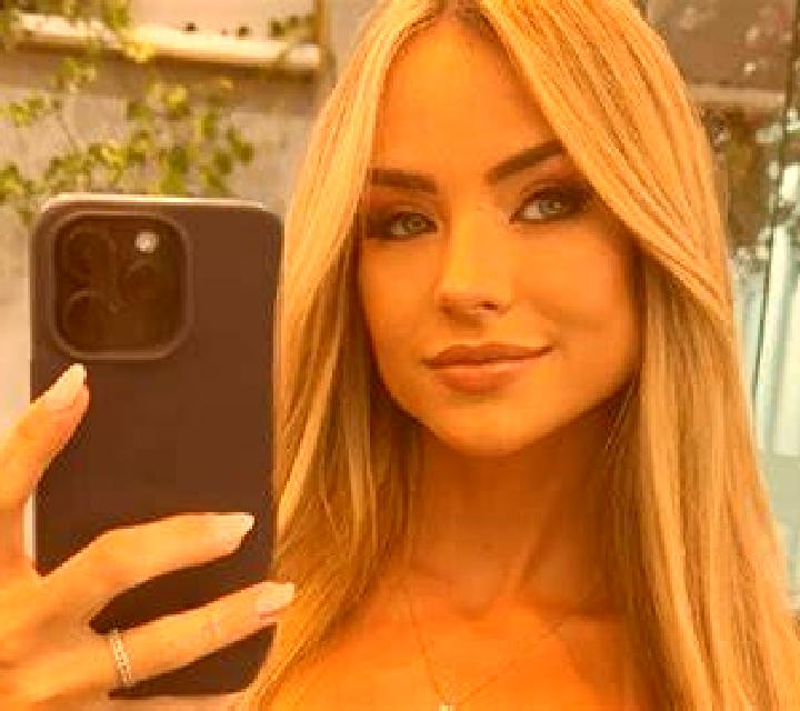 Valeria 2 Pozorrubio escort