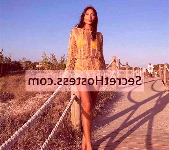 Vega 3 Santa Cruz de Moya escort