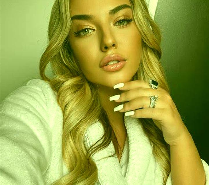 Ximena Fuente el Saz escort