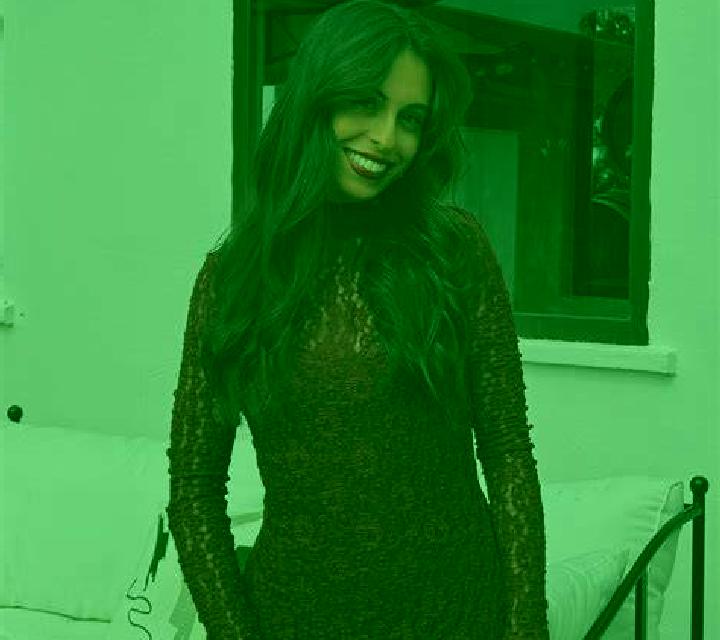 Yasmin 2 Presencio escort