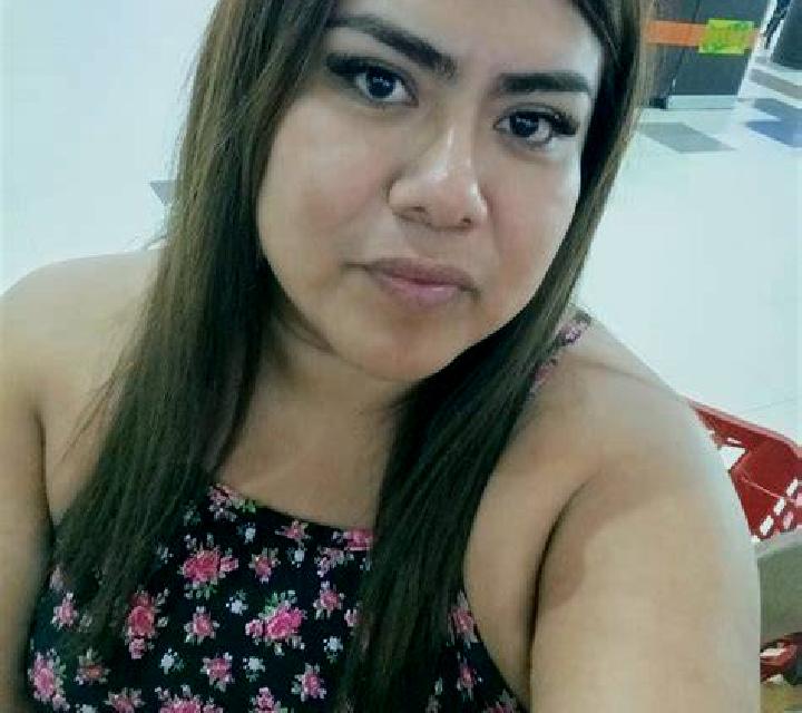 Yasmin Elche de la Sierra escort