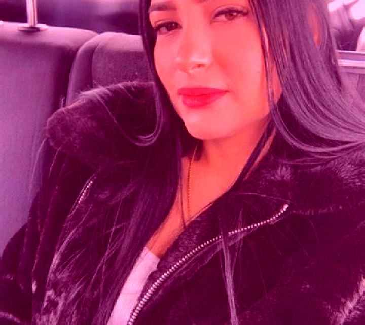 Yasmin Ponteareas escort