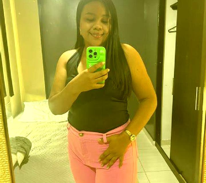 Zara Bocigas escort